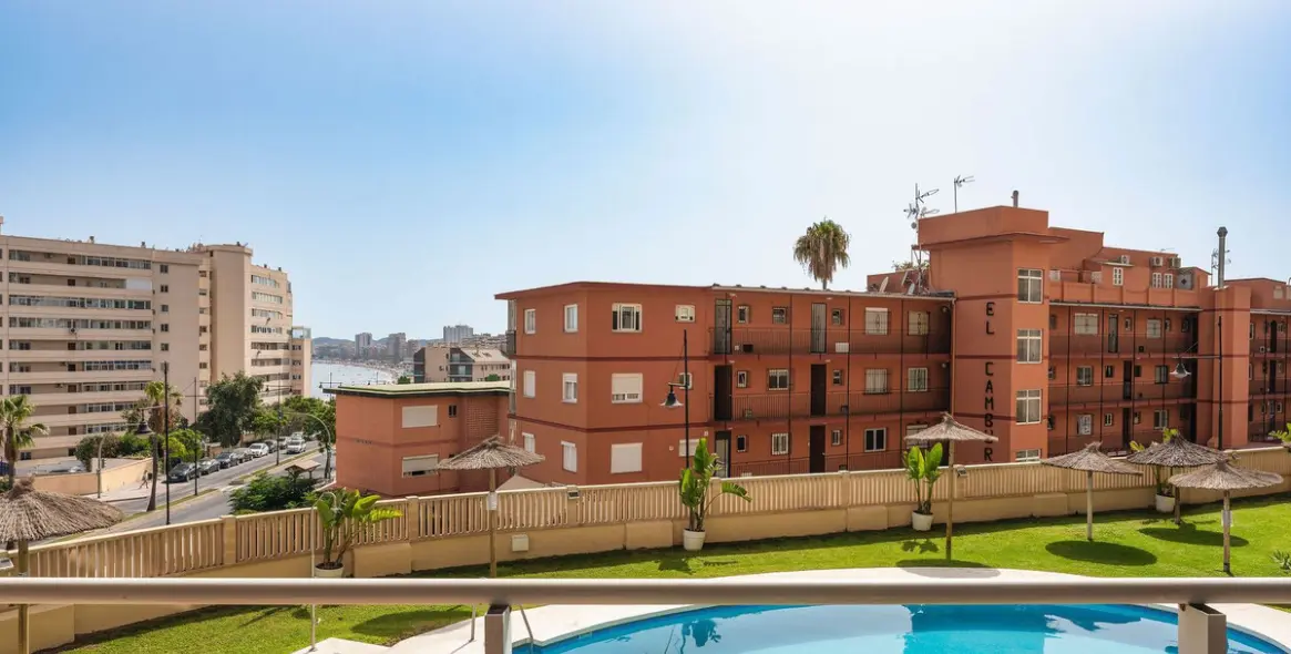 Sale of middle floor apartment in Torreblanca 8