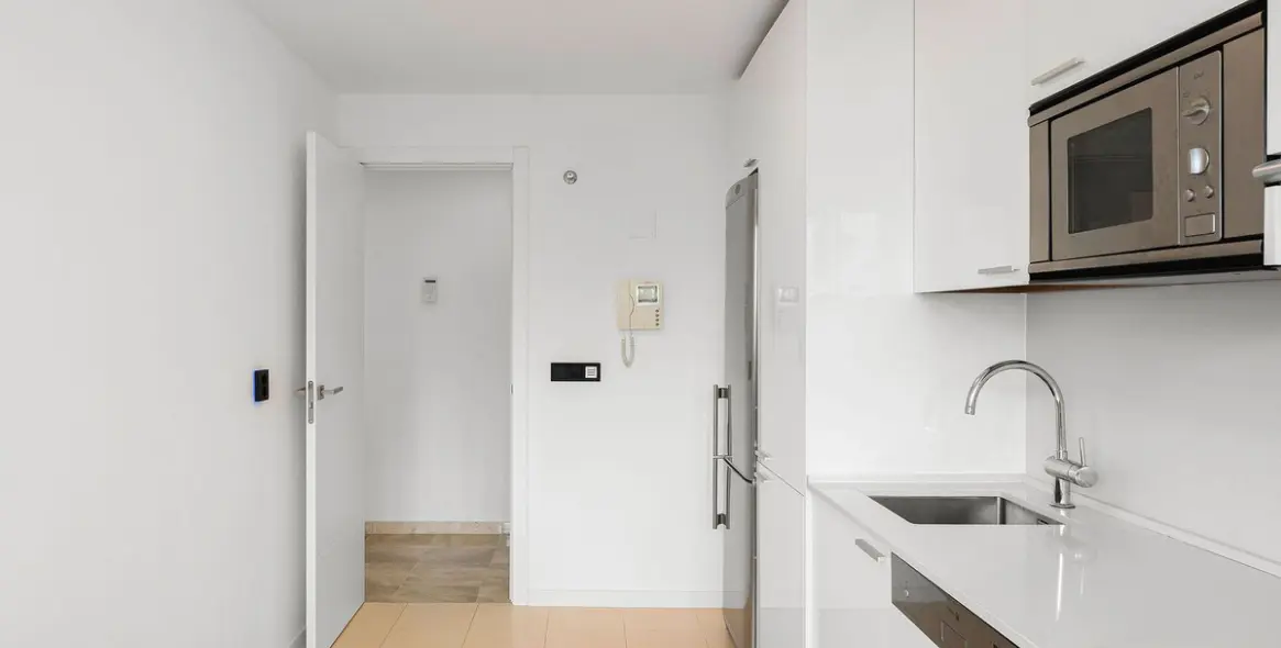 Sale of middle floor apartment in Torreblanca 13