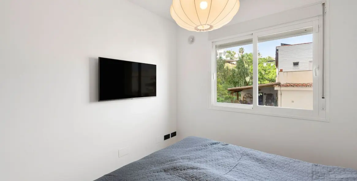 Sale of middle floor apartment in Torreblanca 18