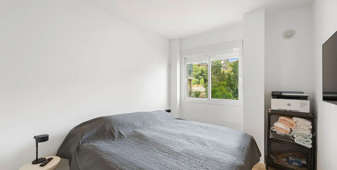 Sale of middle floor apartment in Torreblanca 20