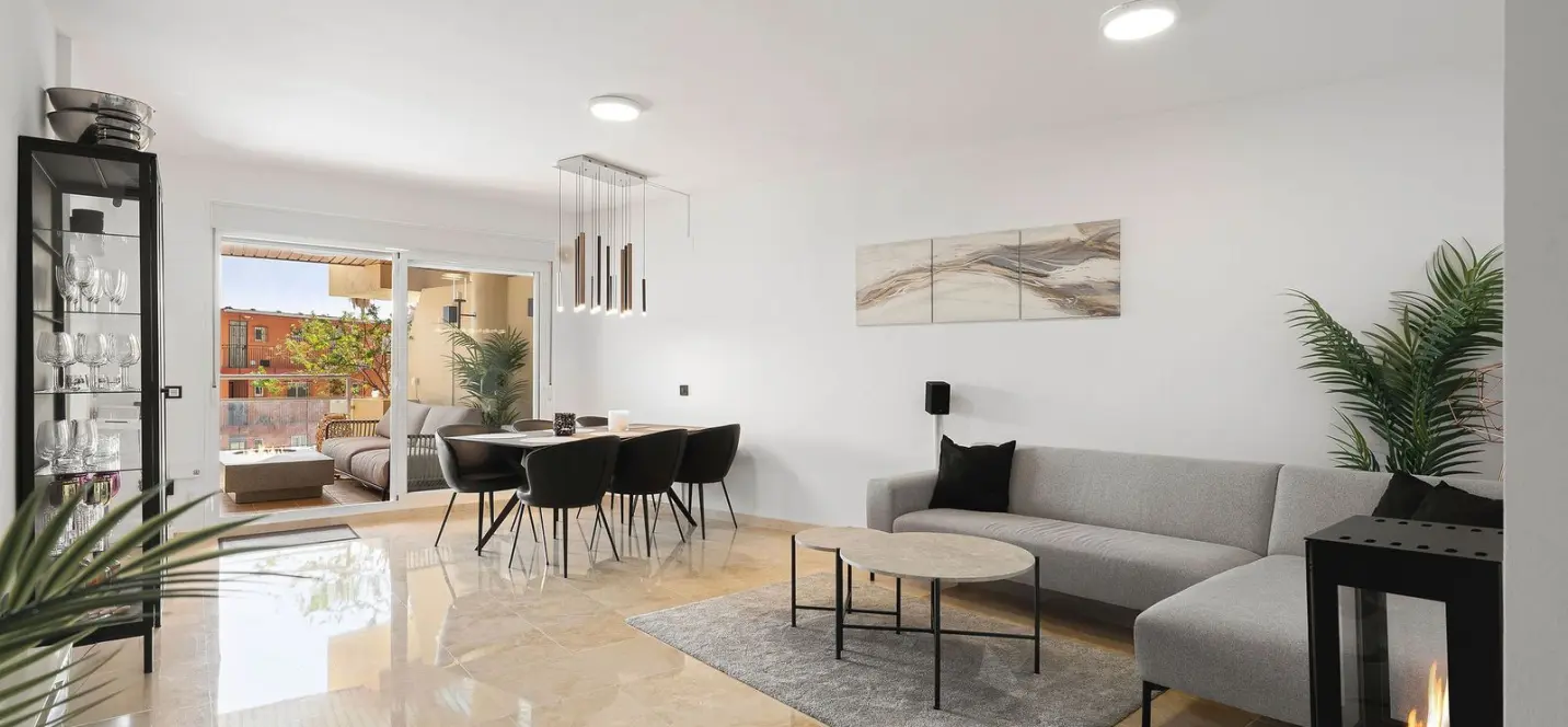 Продажа апартаментов на среднем этаже в Torreblanca 0