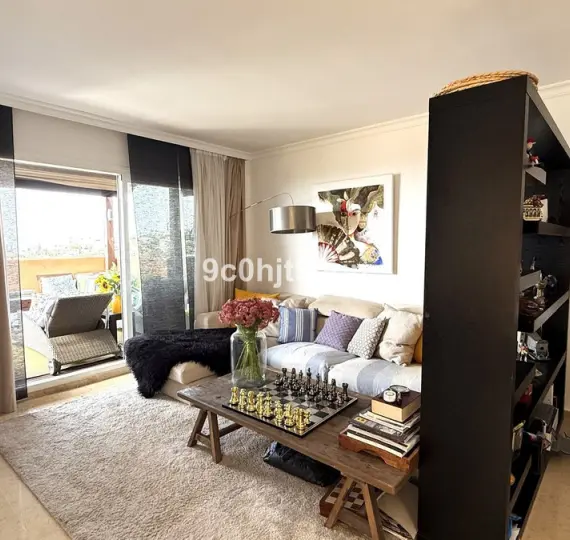 Sale of penthouse duplex in Elviria