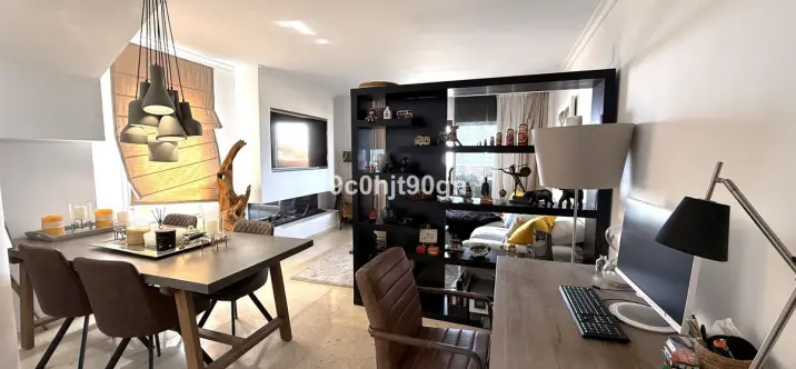 Sale of penthouse duplex in Elviria 2