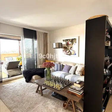 Продажа двухуровневого пентхауса в Elviria