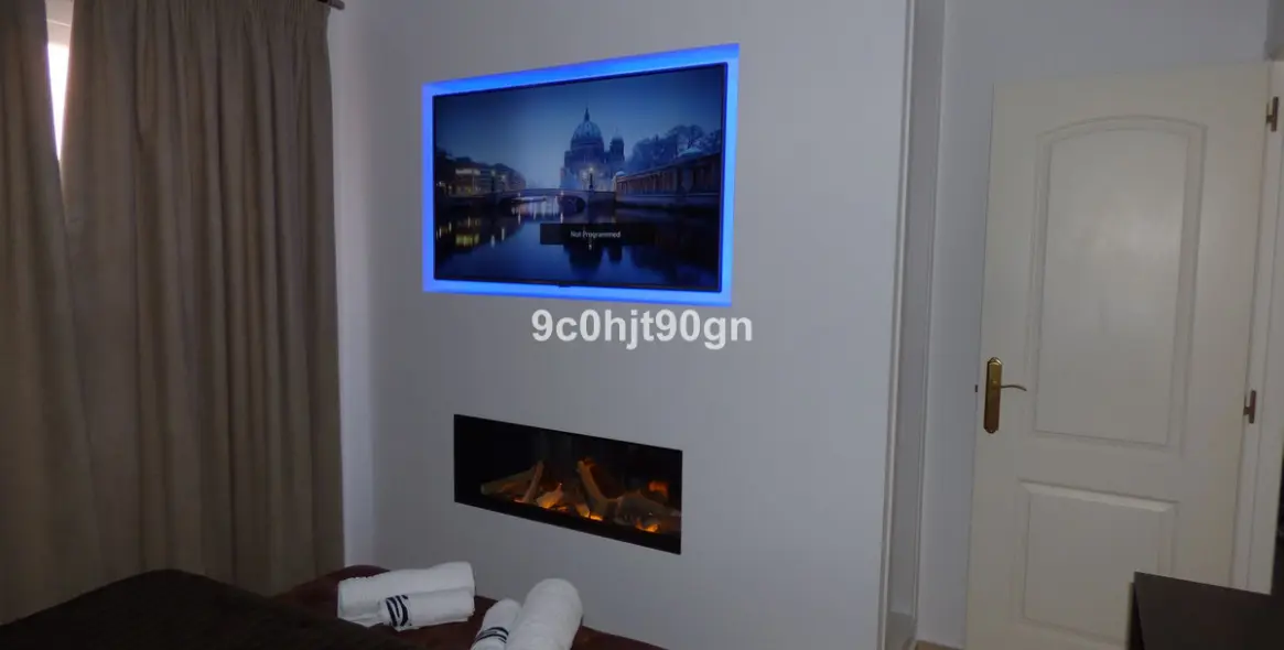 Продажа двухуровневого пентхауса в Elviria 13