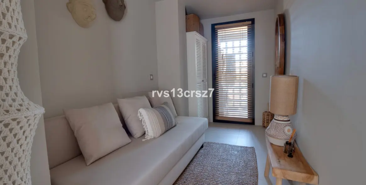 Продажа апартаментов на среднем этаже в Nueva Andalucía 12