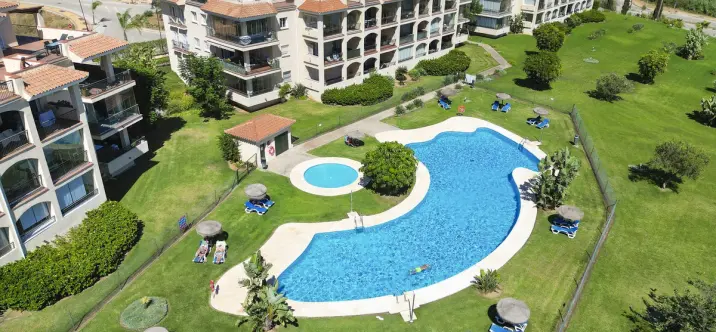 Sale of penthouse in La Cala de Mijas 2