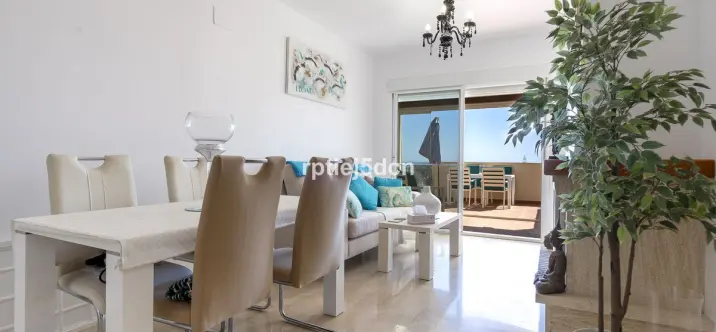 Sale of penthouse in La Cala de Mijas 4