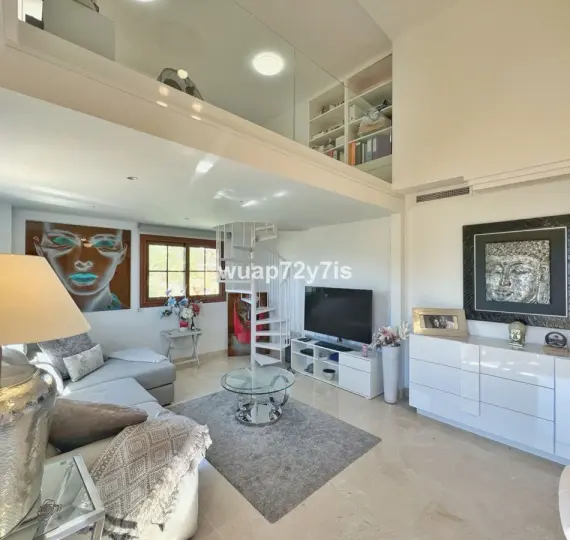 Продажа пентхауса в Benahavís