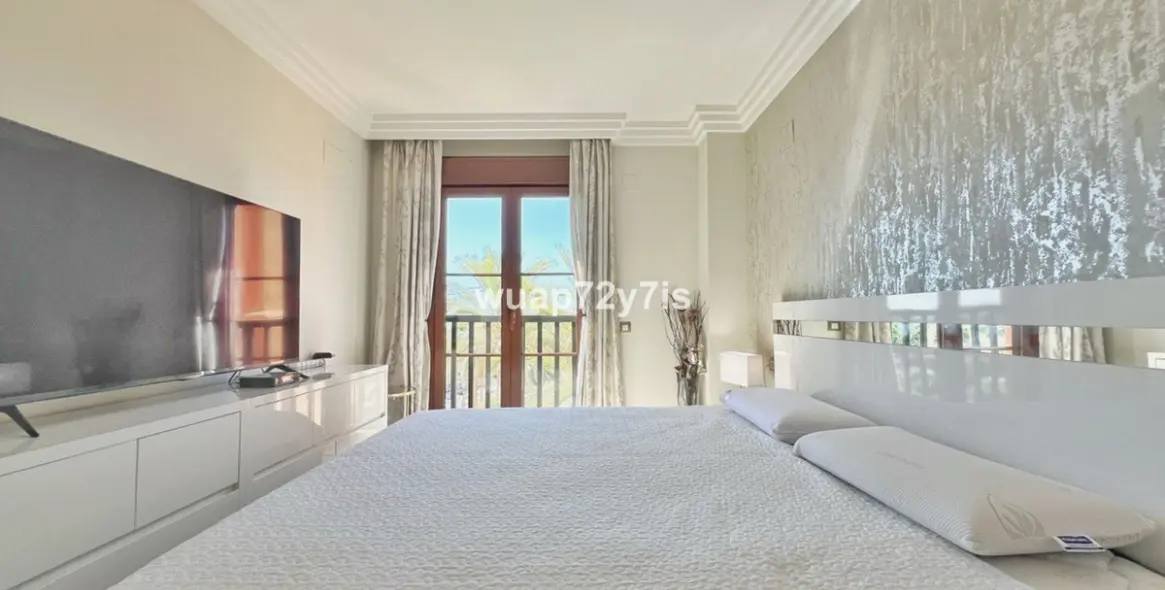 Продажа пентхауса в Benahavís 18