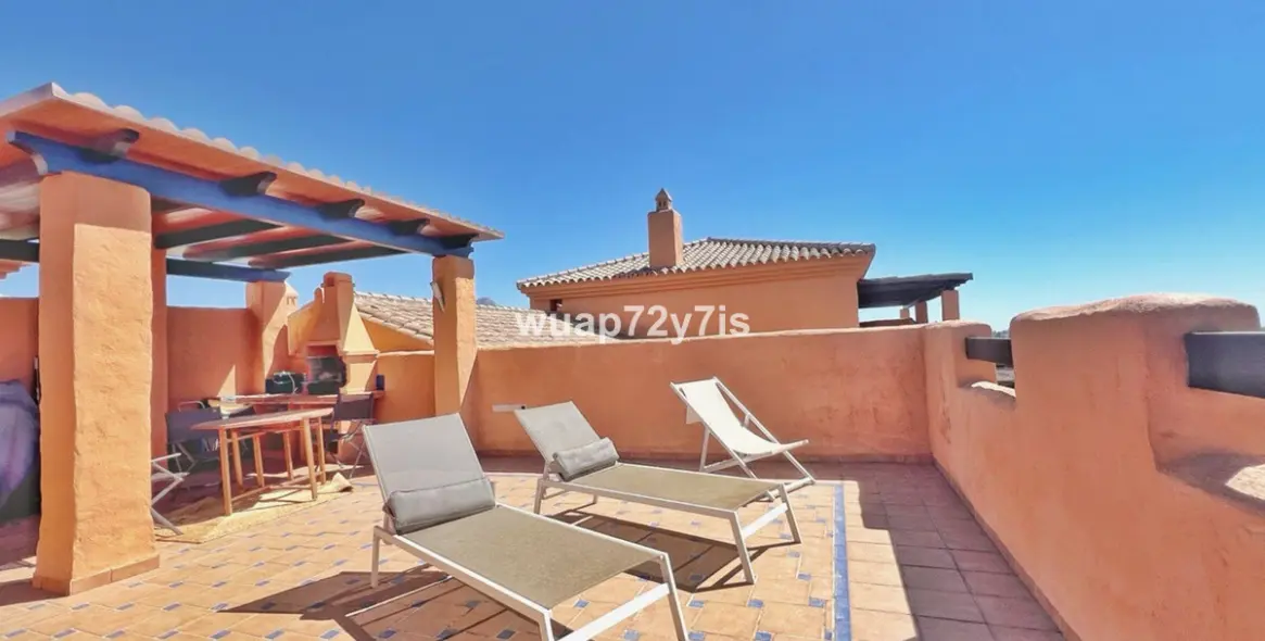 Продажа пентхауса в Benahavís 26