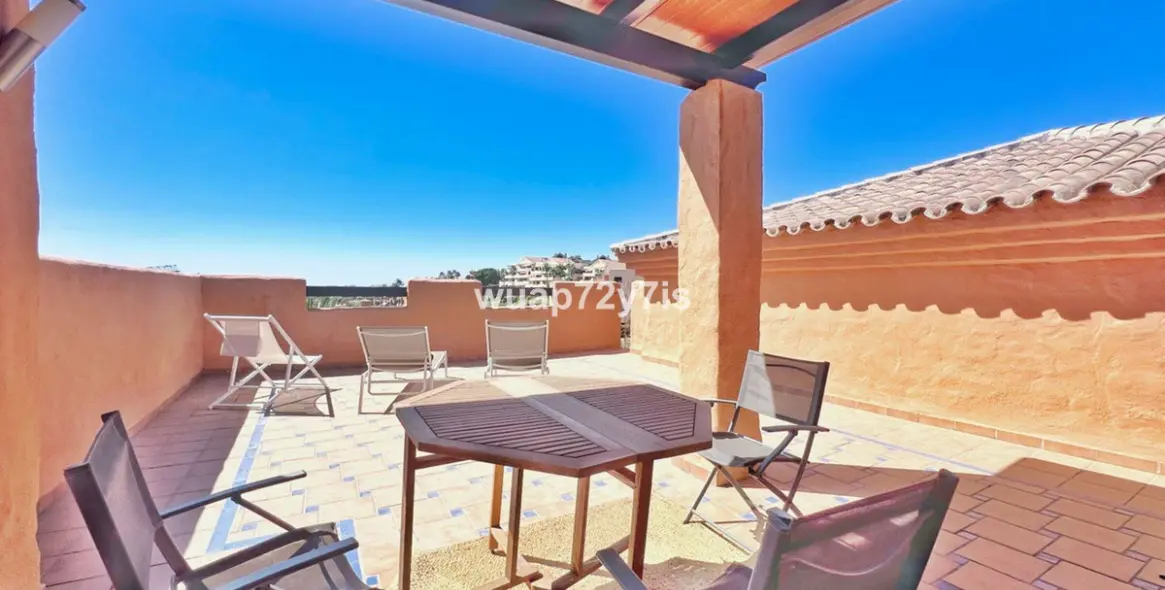 Продажа пентхауса в Benahavís 27