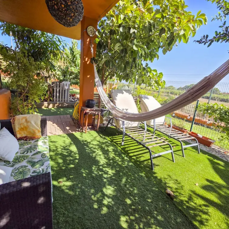 Venta de apartamento en planta baja en La Duquesa