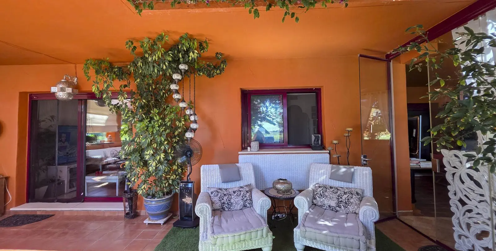 Venta de apartamento en planta baja en La Duquesa 3