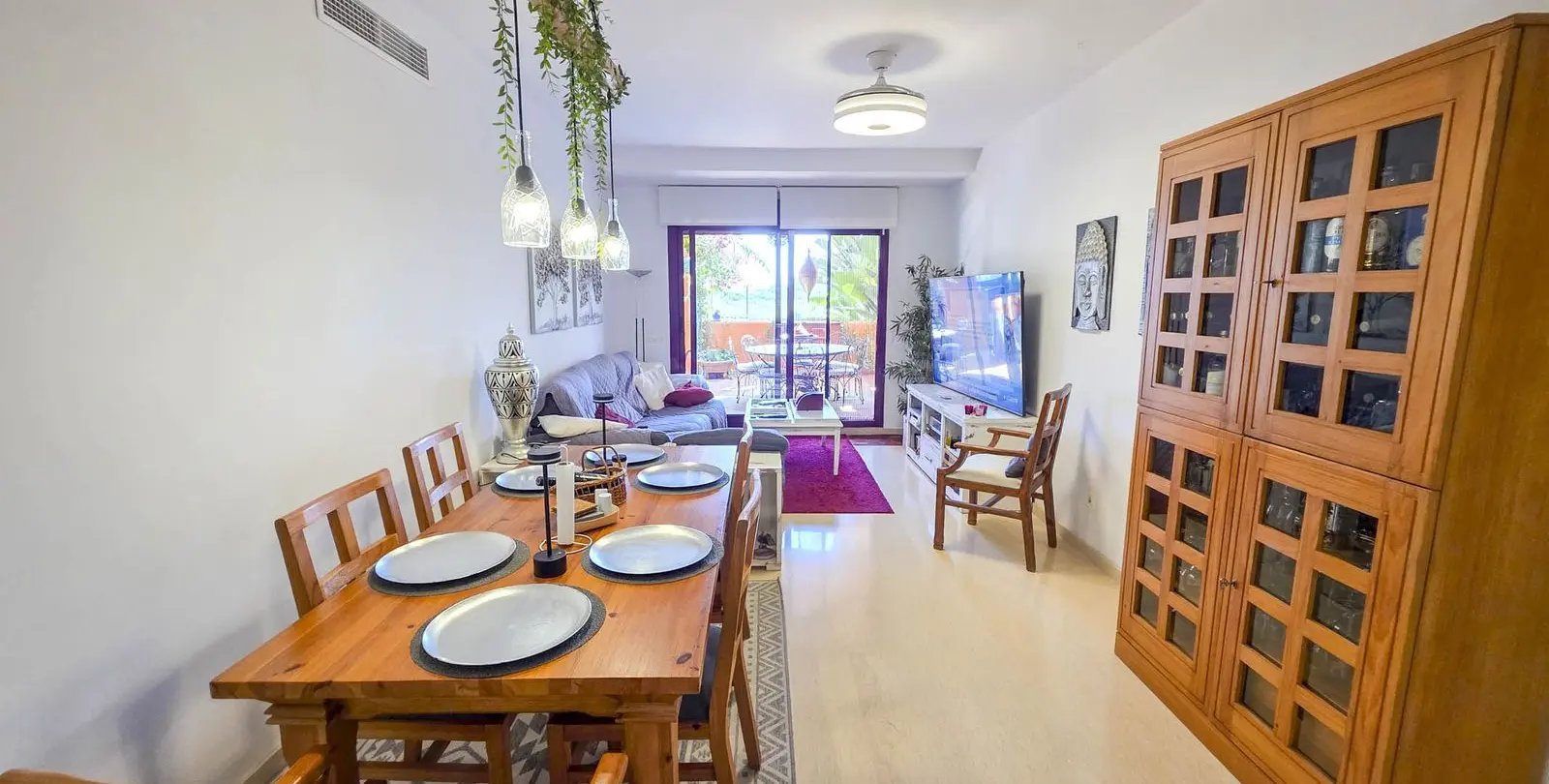 Venta de apartamento en planta baja en La Duquesa 5
