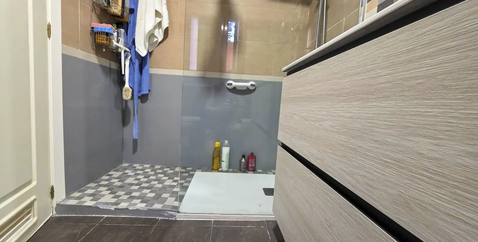 Venta de apartamento en planta baja en La Duquesa 39