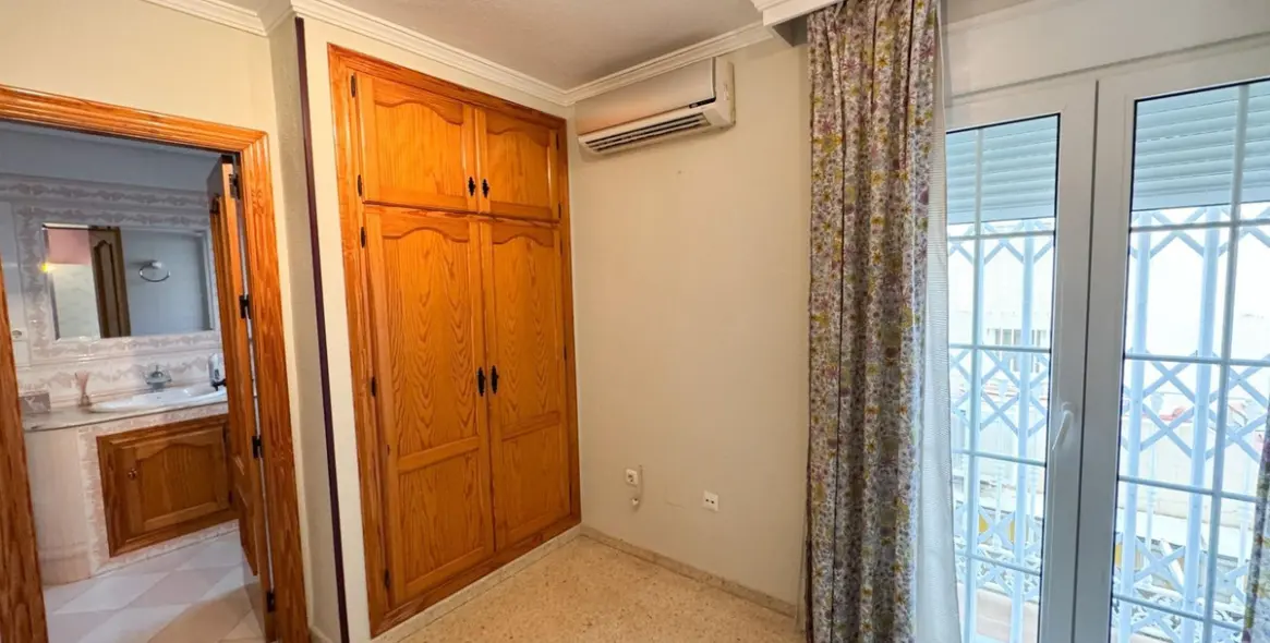 Sale of semi-detached house in Guadalmar 21