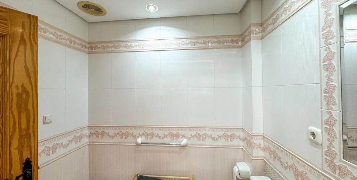 Sale of semi-detached house in Guadalmar 25