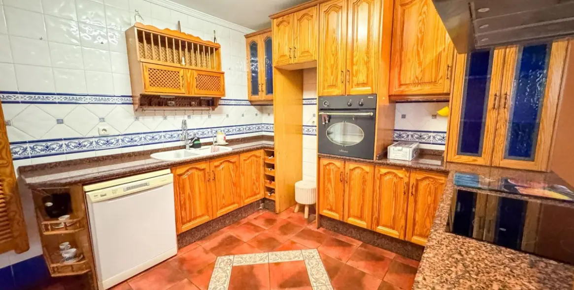 Sale of semi-detached house in Guadalmar 46