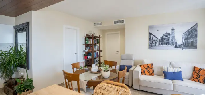 Продажа апартаментов на среднем этаже в Marbella 2