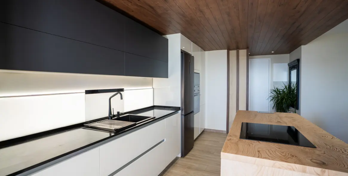 Продажа апартаментов на среднем этаже в Marbella 5