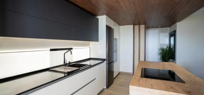 Продажа апартаментов на среднем этаже в Marbella 4