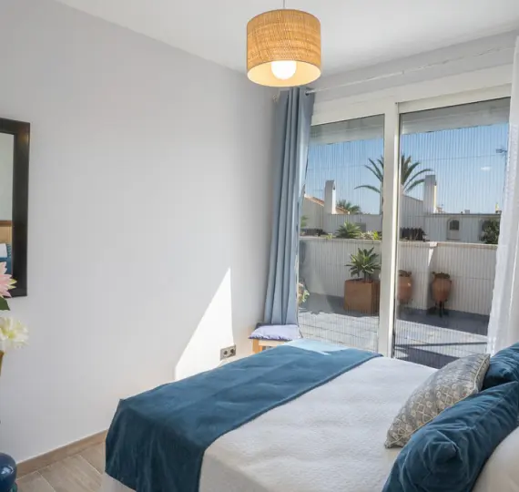 Продажа апартаментов на среднем этаже в Marbella