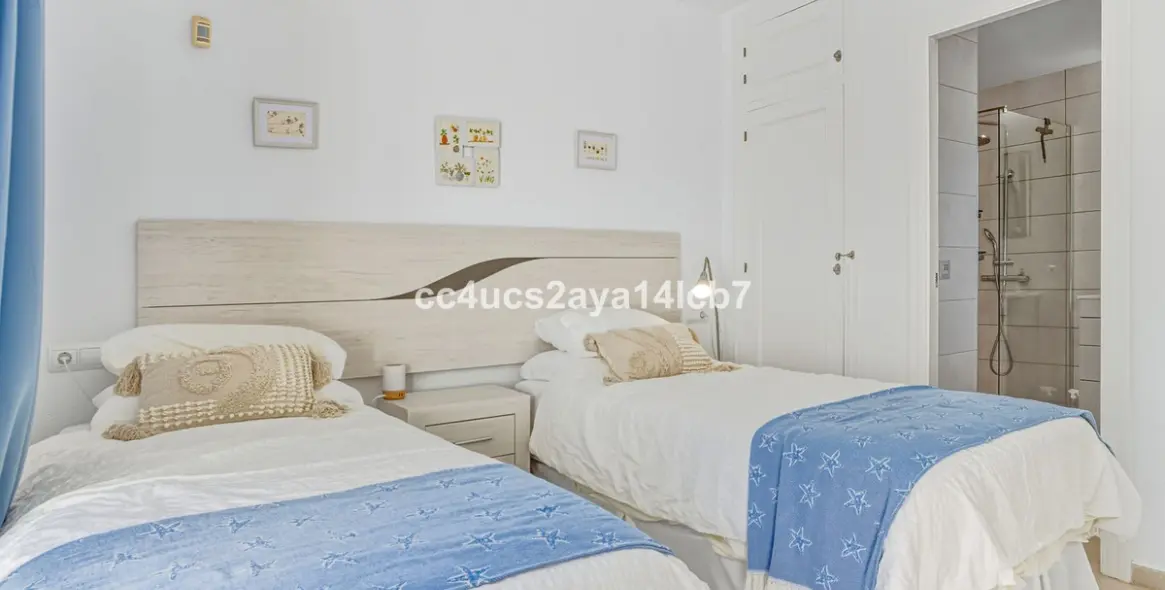 Продажа таунхауса в Calahonda 17