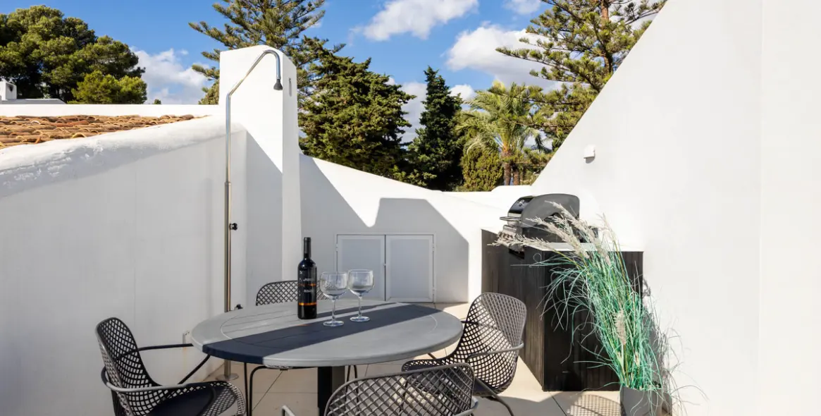 Продажа апартаментов на среднем этаже в Nueva Andalucía 19