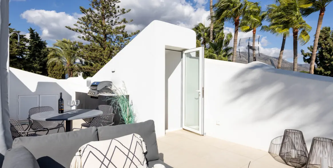 Продажа апартаментов на среднем этаже в Nueva Andalucía 20