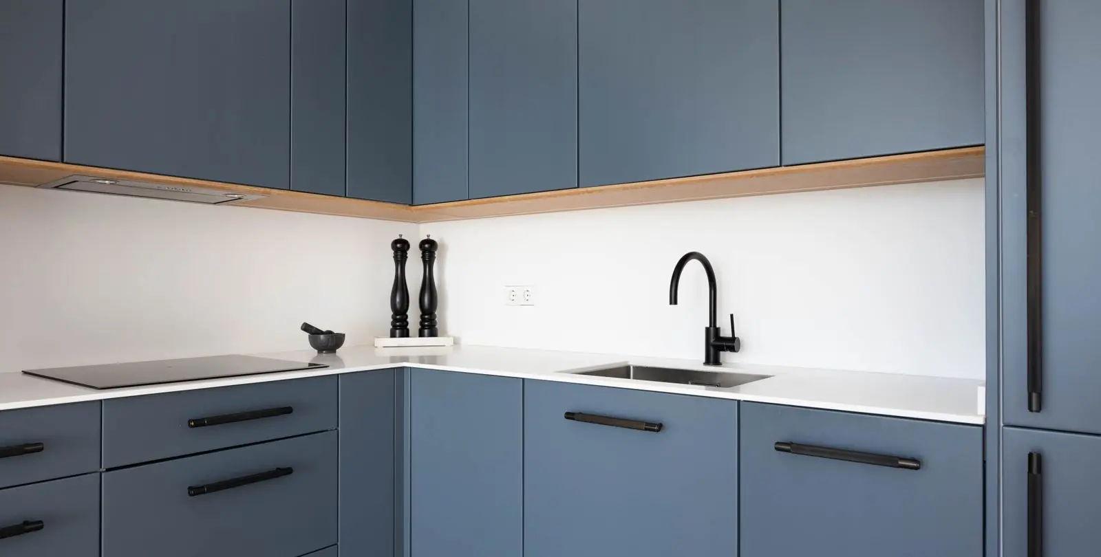 Sale of middle floor apartment in Nueva Andalucía 9