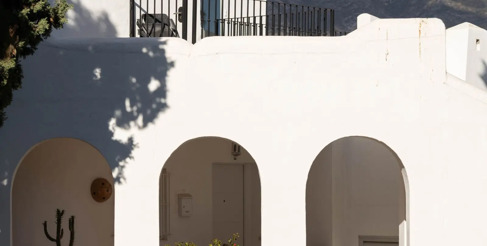 Sale of middle floor apartment in Nueva Andalucía 26