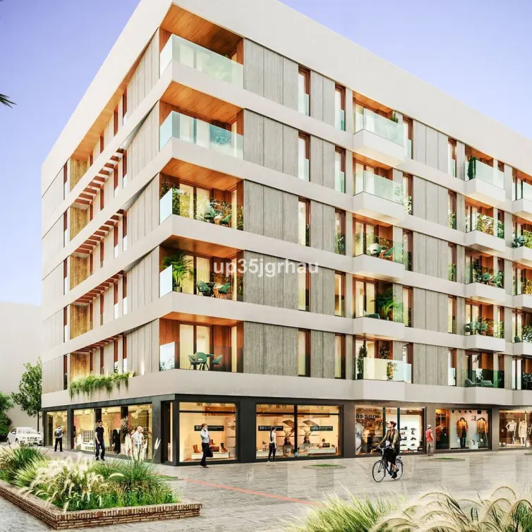 Продажа апартаментов на среднем этаже в Estepona