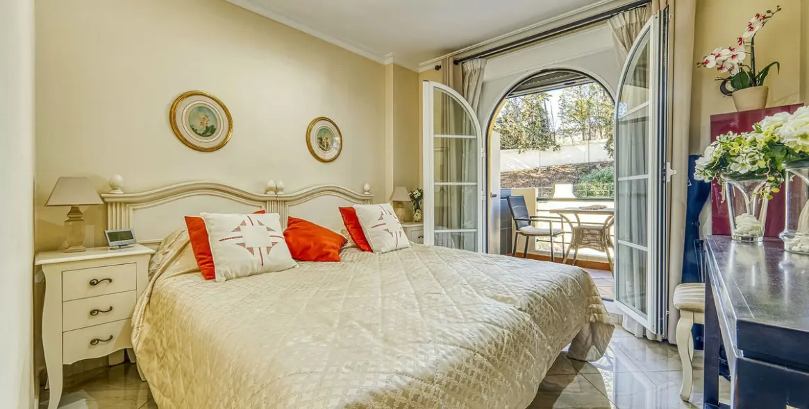 Продажа апартаментов на среднем этаже в Marbella 17