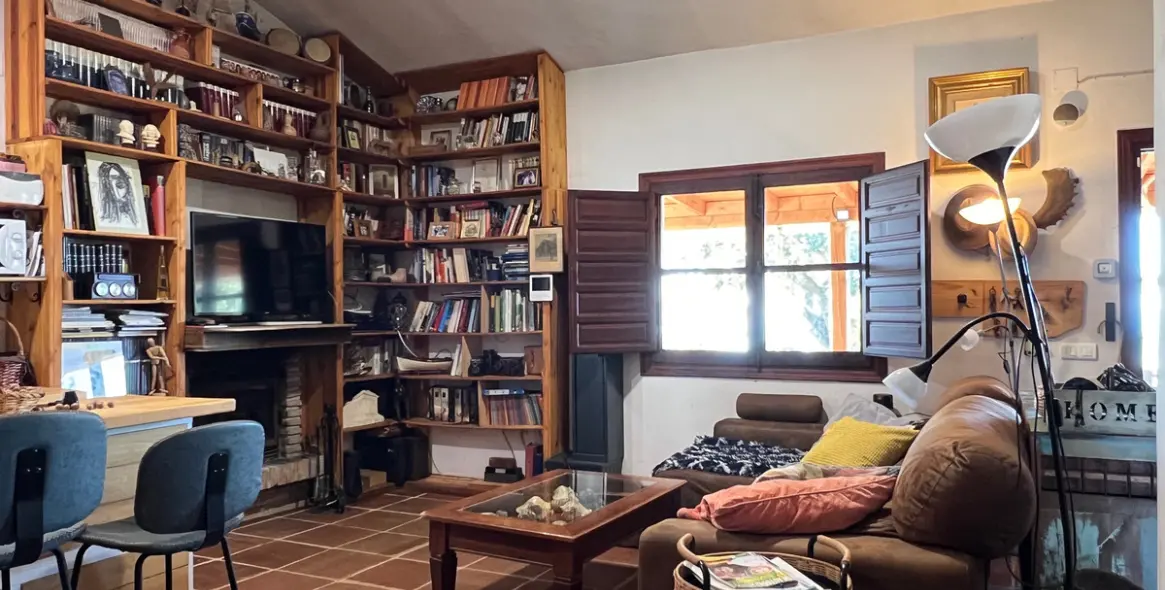 Продажа  отдельно стоящей виллы в Costa del sol 9