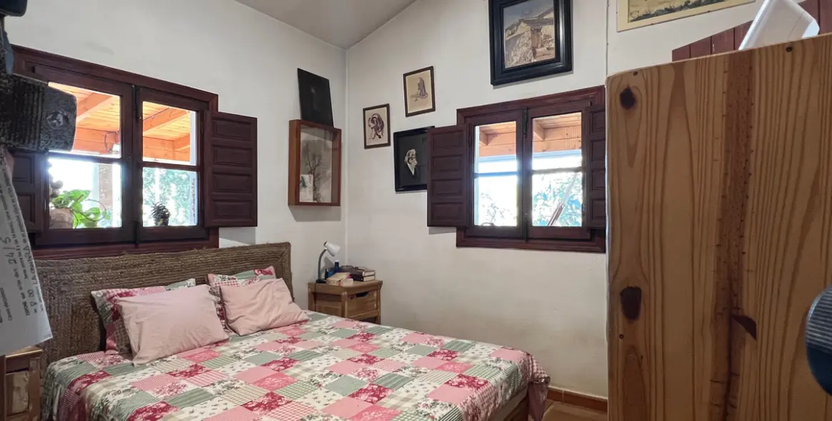 Продажа  отдельно стоящей виллы в Costa del sol 13