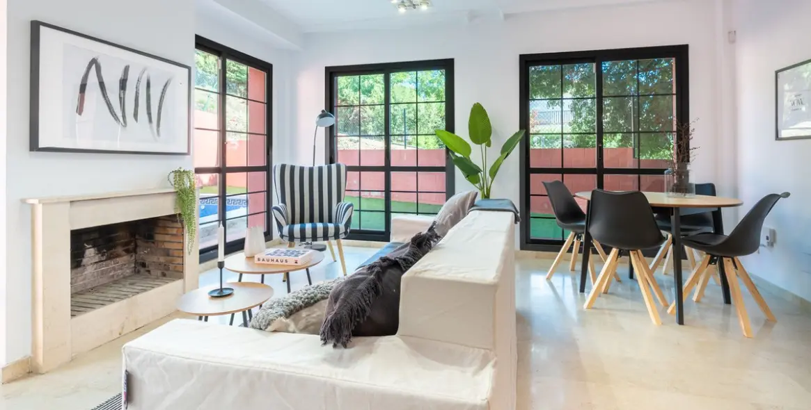 Sale of detached villa in Benalmadena 1