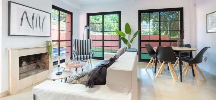 Detached villa R5217769 0