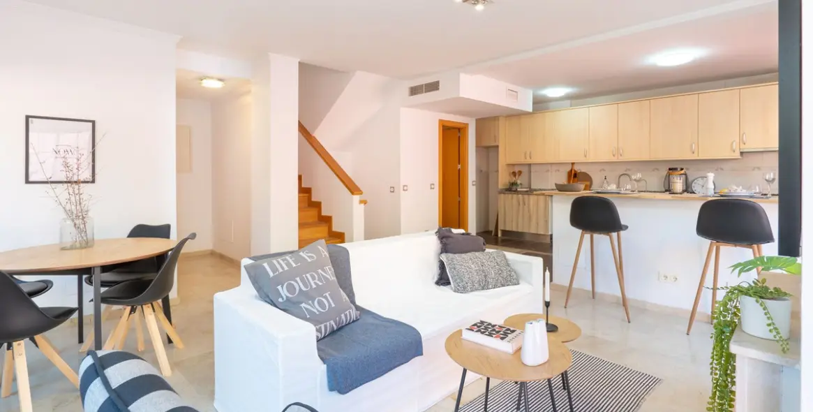 Sale of detached villa in Benalmadena 2