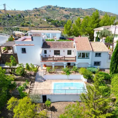 Venta de villa independiente en Cómpeta