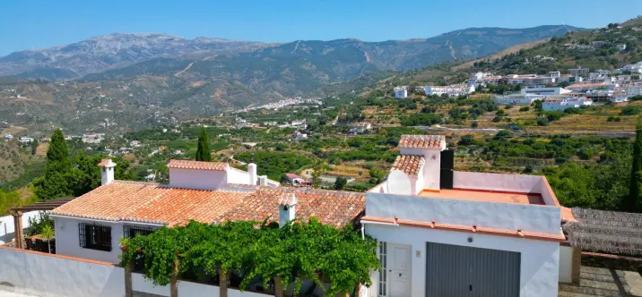 Venta de villa independiente en Cómpeta 3