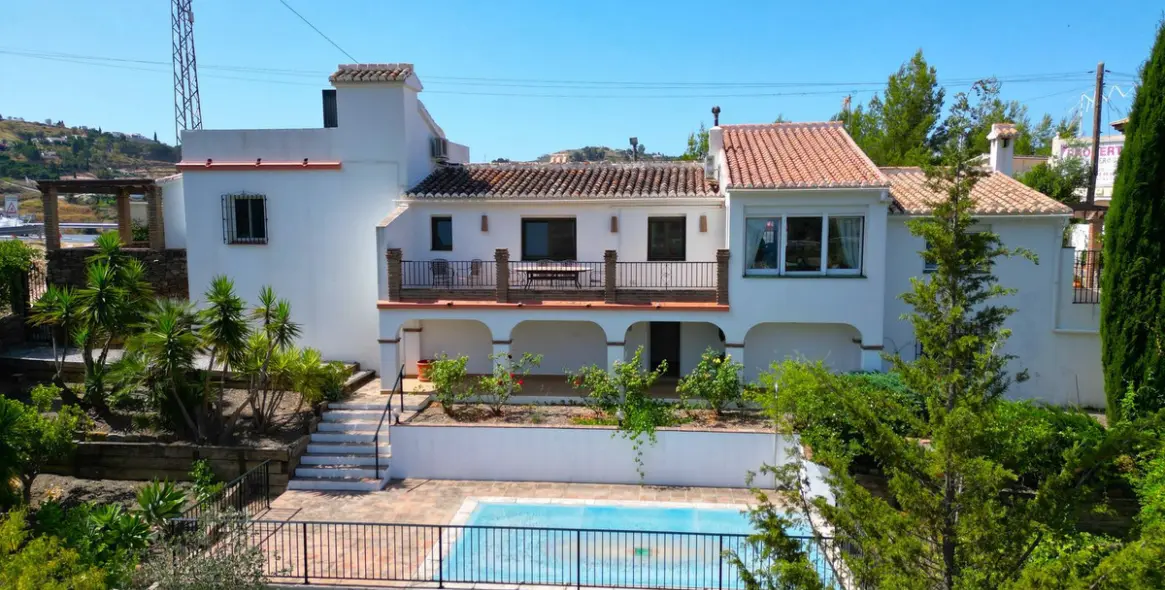 Sale of detached villa in Cómpeta 47