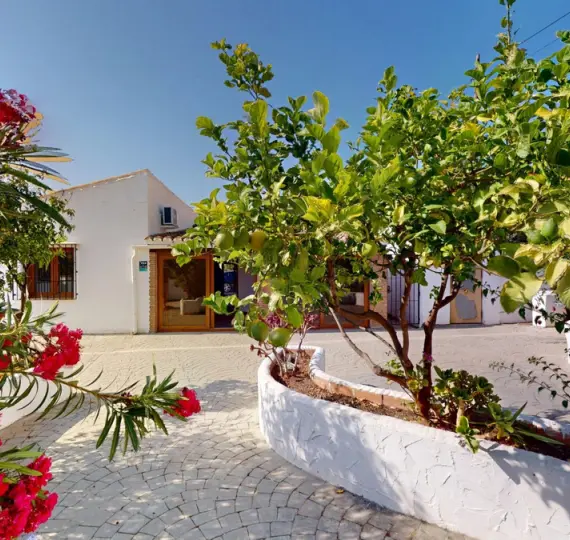 Sale of detached villa in La Viñuela