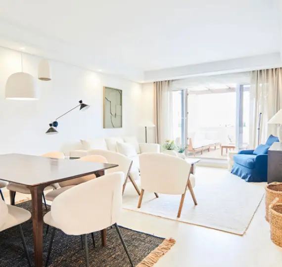 Sale of ground floor apartment in Marbella