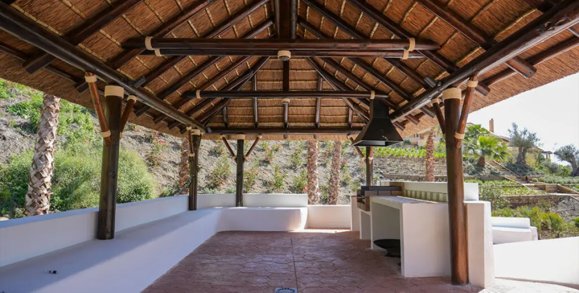 Sale of ground floor apartment in Marbella 20