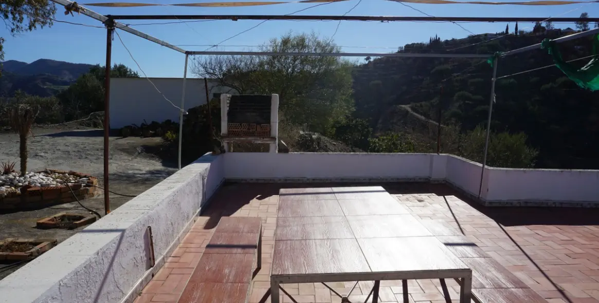 Продажа финки в La Viñuela 5