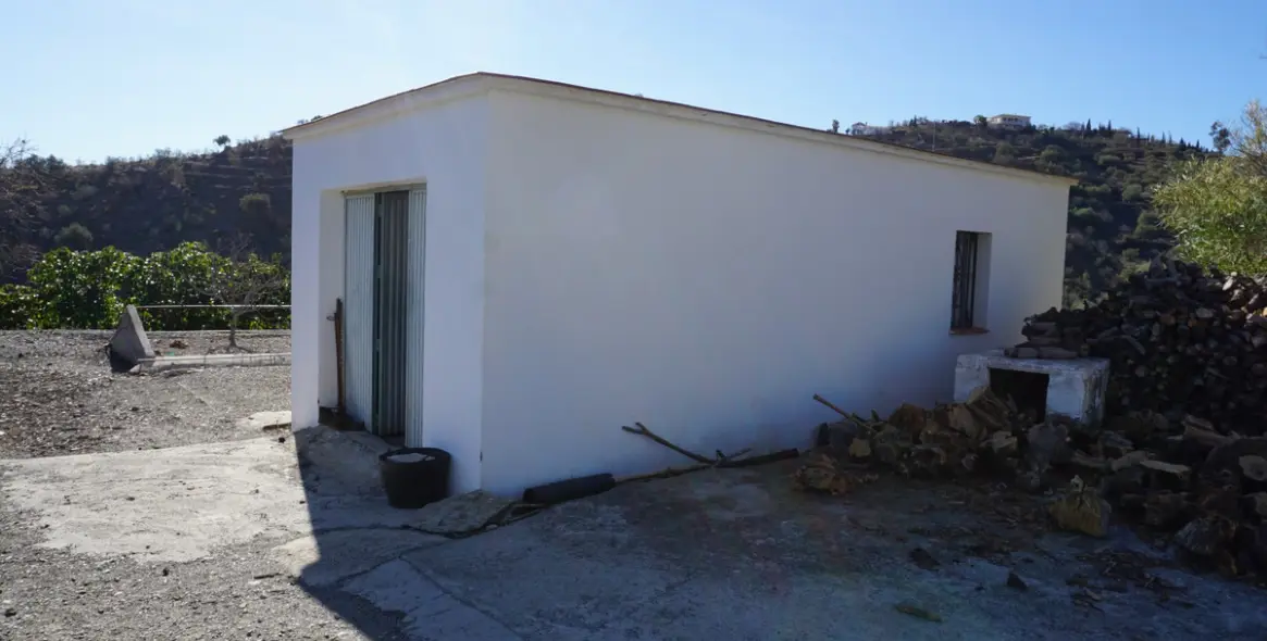 Продажа финки в La Viñuela 19