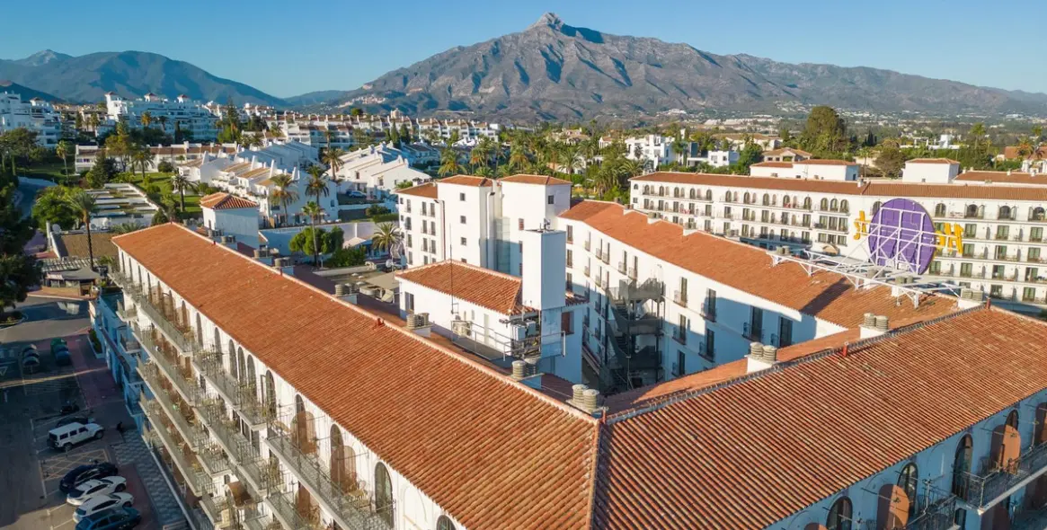 Sale of middle floor apartment in Nueva Andalucía 22