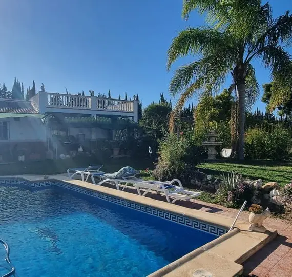 Sale of finca - cortijo in Alhaurín de la Torre