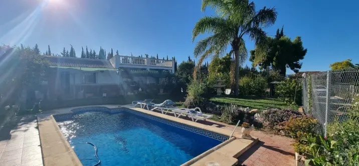 Sale of finca - cortijo in Alhaurín de la Torre 1